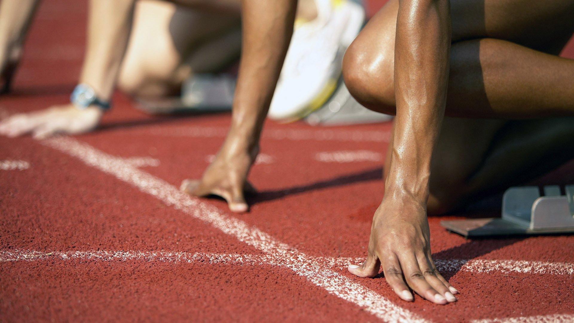 VAR风暴！美因茨四粒进球遭吹罚 希克双响救主 勒沃库森2-2绝平十人美因茨